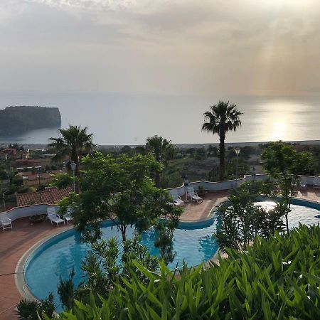 Hotel Residenza Del Golfo Прая а Маре Екстериор снимка