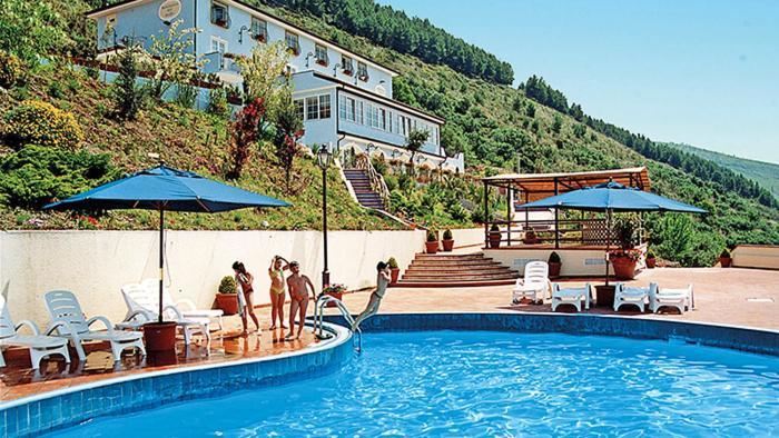 Hotel Residenza Del Golfo Прая а Маре Екстериор снимка