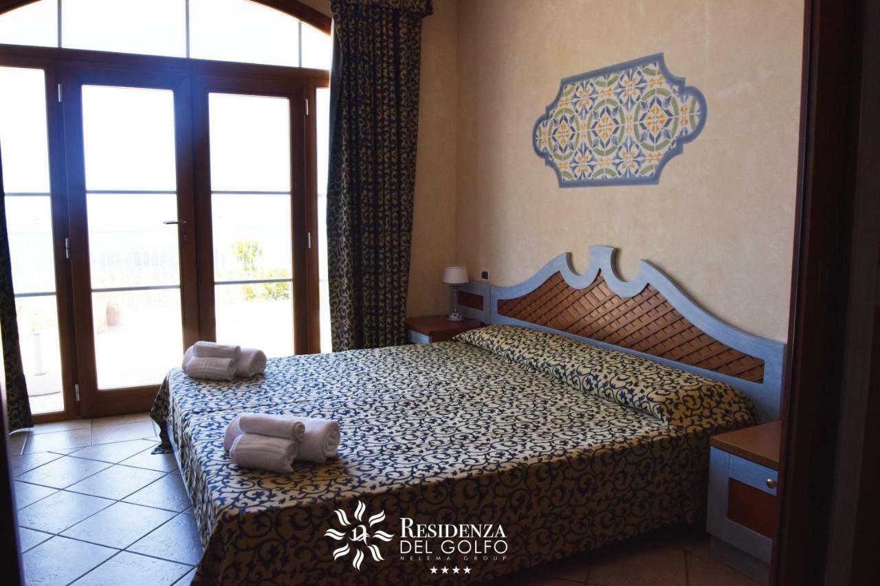 Hotel Residenza Del Golfo Прая а Маре Екстериор снимка