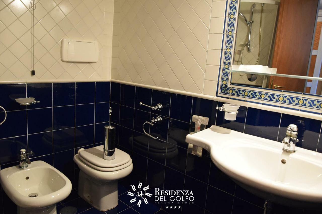 Hotel Residenza Del Golfo Прая а Маре Екстериор снимка